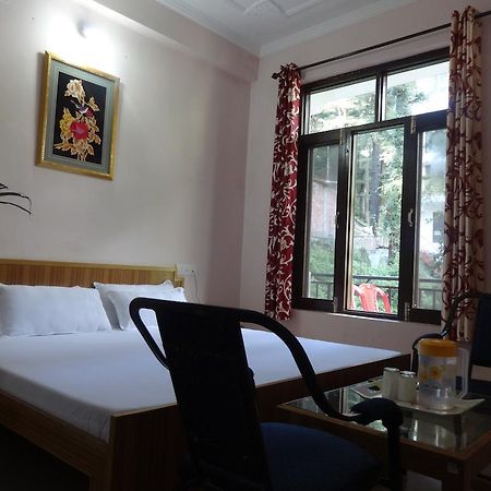 Hotel Kumar Residency Dharamshala Bagian luar foto