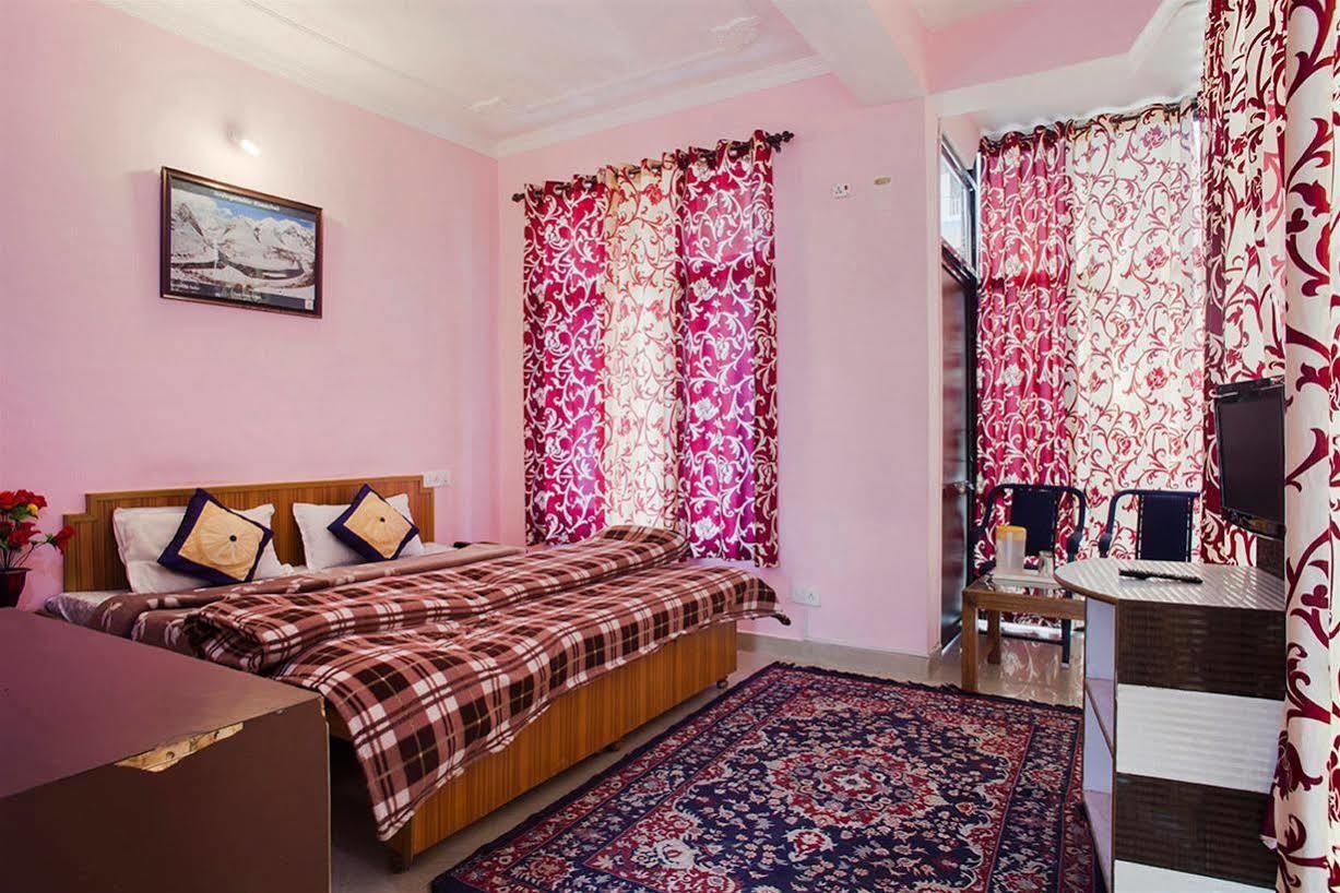 Hotel Kumar Residency Dharamshala Bagian luar foto